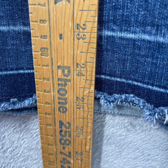 Christopher & Banks Women Denim Skirt Distressed Y2K Retro Western Size 10 Blue - Picture 6 of 9